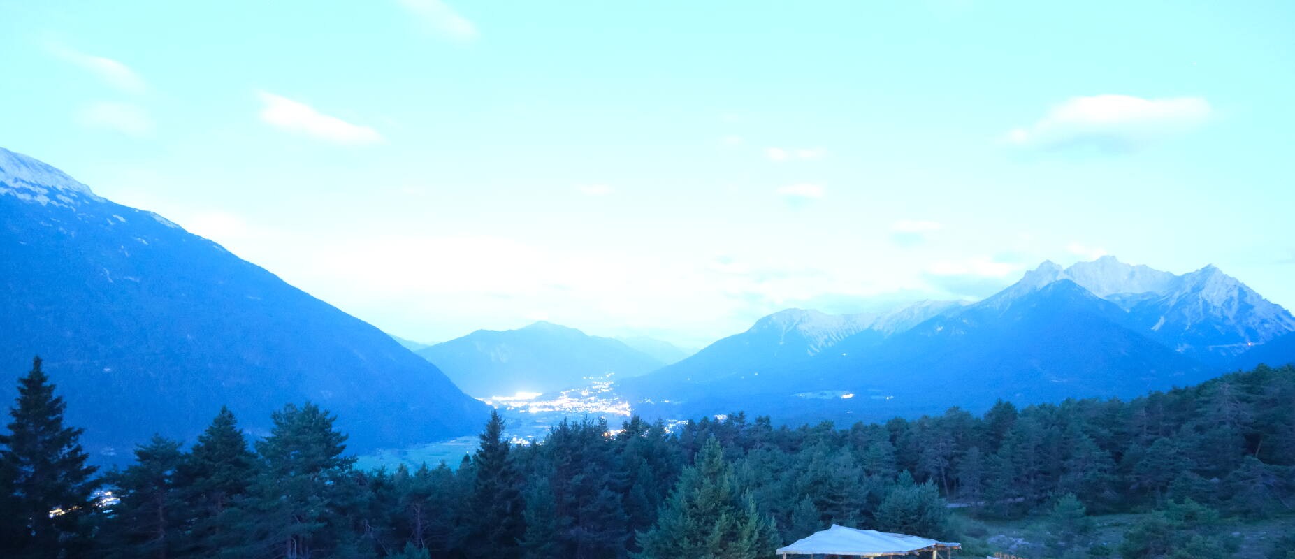 Archiv Foto Webcam Tarrenz - Blick vom Kappakreuz auf Imst