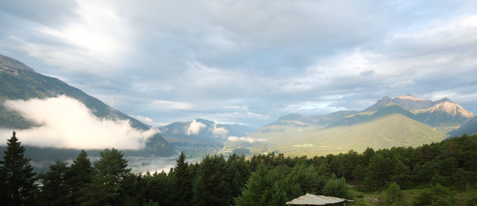 Archiv Foto Webcam Tarrenz - Blick vom Kappakreuz auf Imst