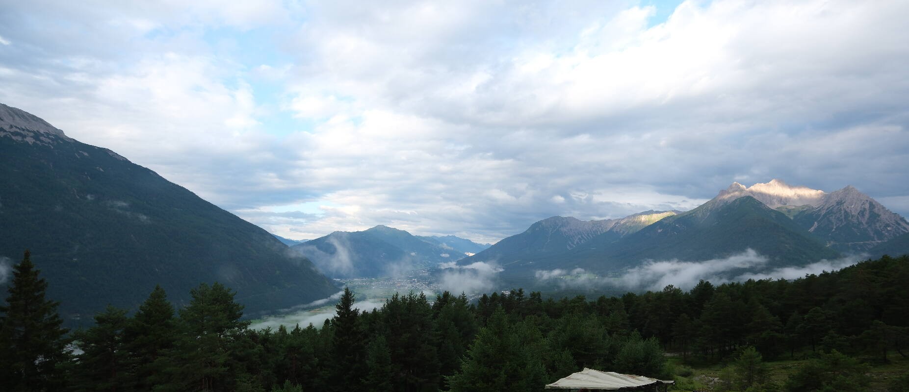 Archiv Foto Webcam Tarrenz - Blick vom Kappakreuz auf Imst