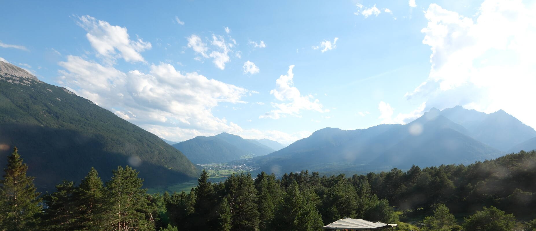 Archiv Foto Webcam Tarrenz - Blick vom Kappakreuz auf Imst
