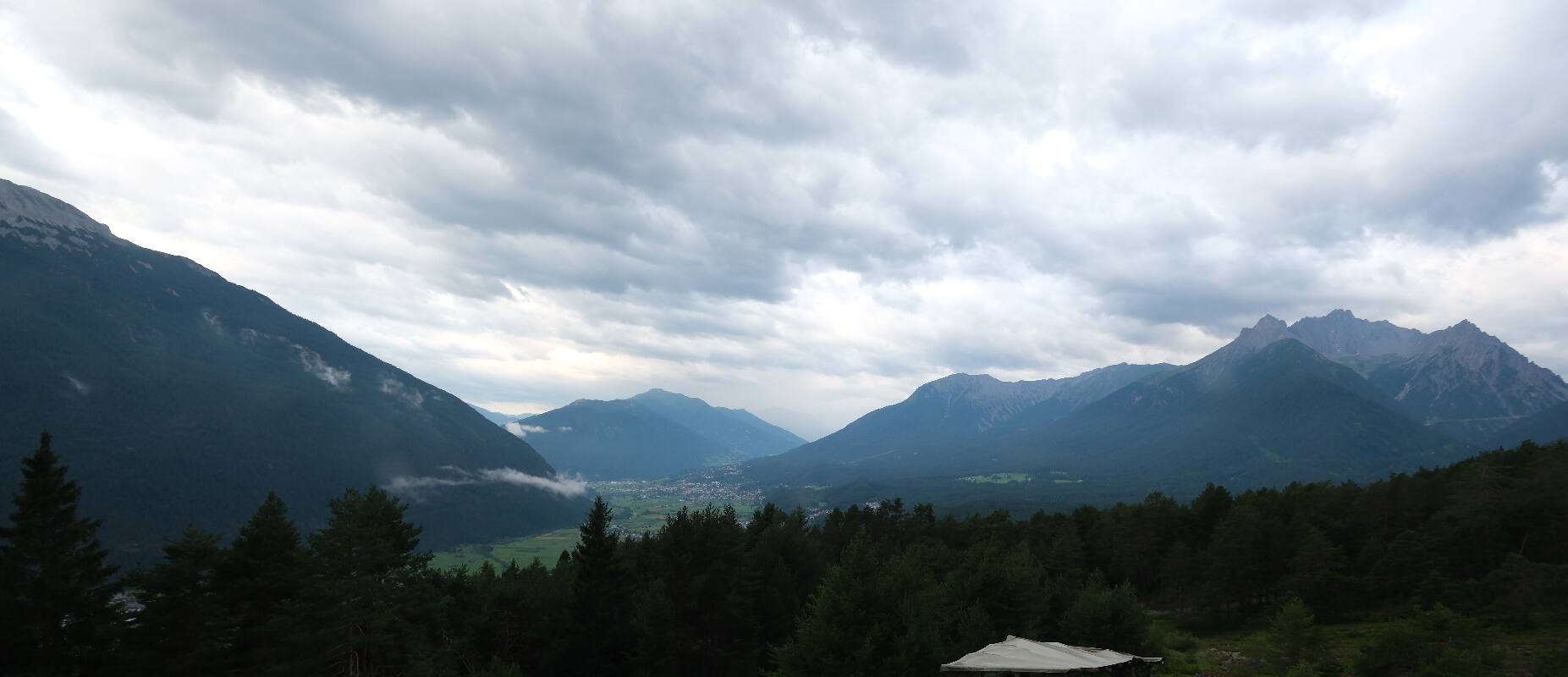 Archiv Foto Webcam Tarrenz - Blick vom Kappakreuz auf Imst
