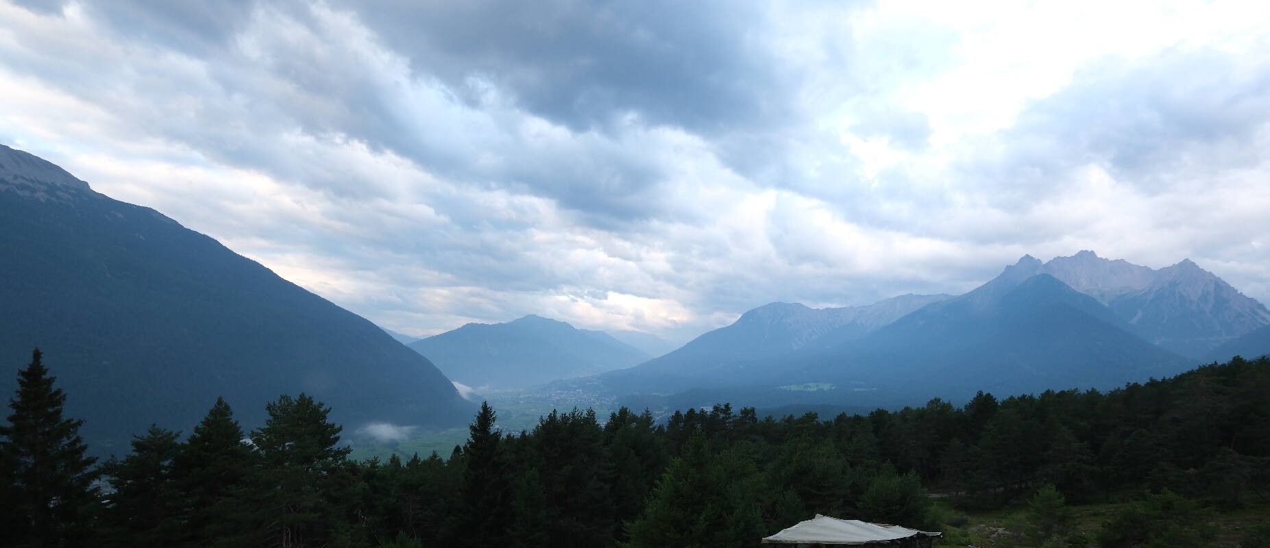 Archiv Foto Webcam Tarrenz - Blick vom Kappakreuz auf Imst