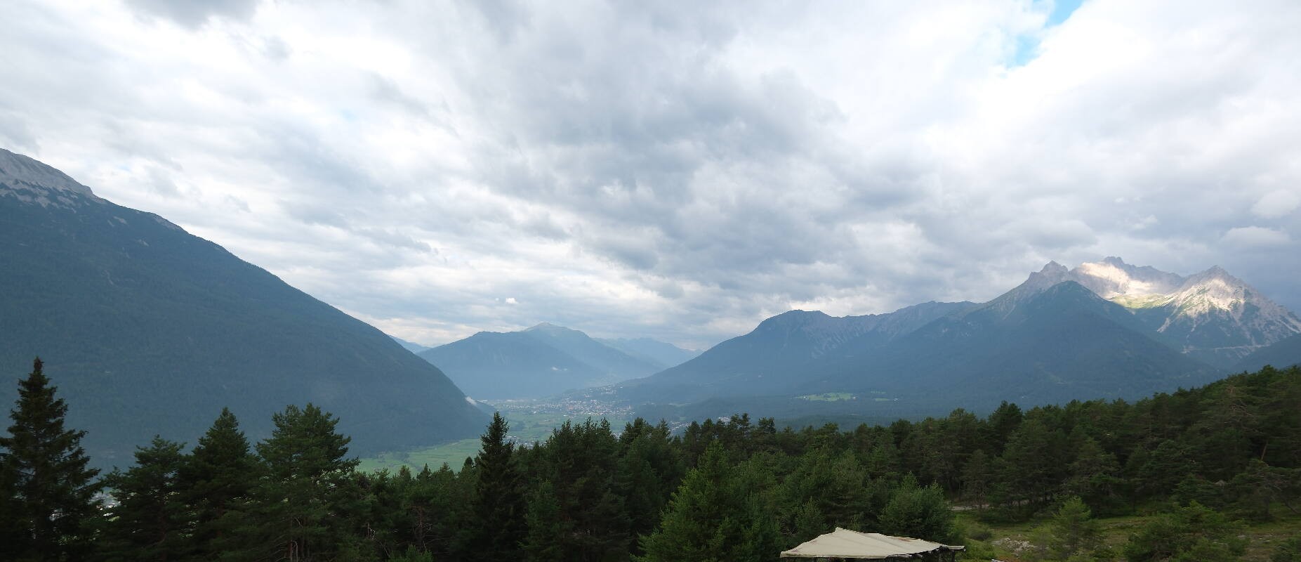Archiv Foto Webcam Tarrenz - Blick vom Kappakreuz auf Imst