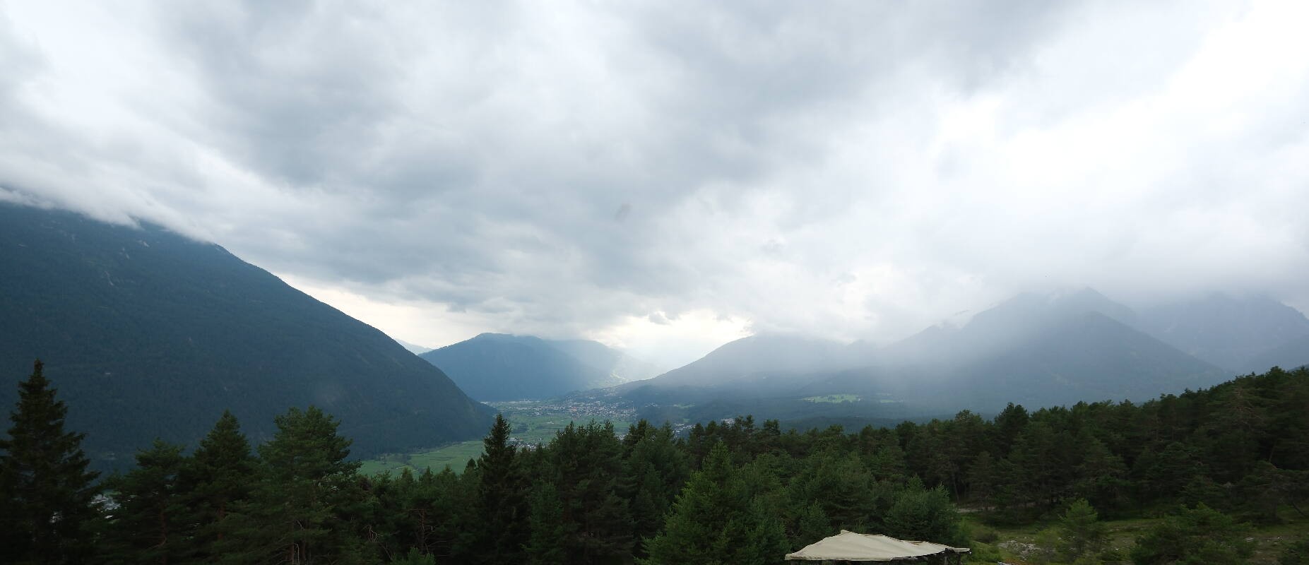 Archiv Foto Webcam Tarrenz - Blick vom Kappakreuz auf Imst