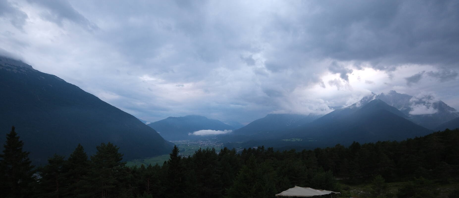 Archiv Foto Webcam Tarrenz - Blick vom Kappakreuz auf Imst