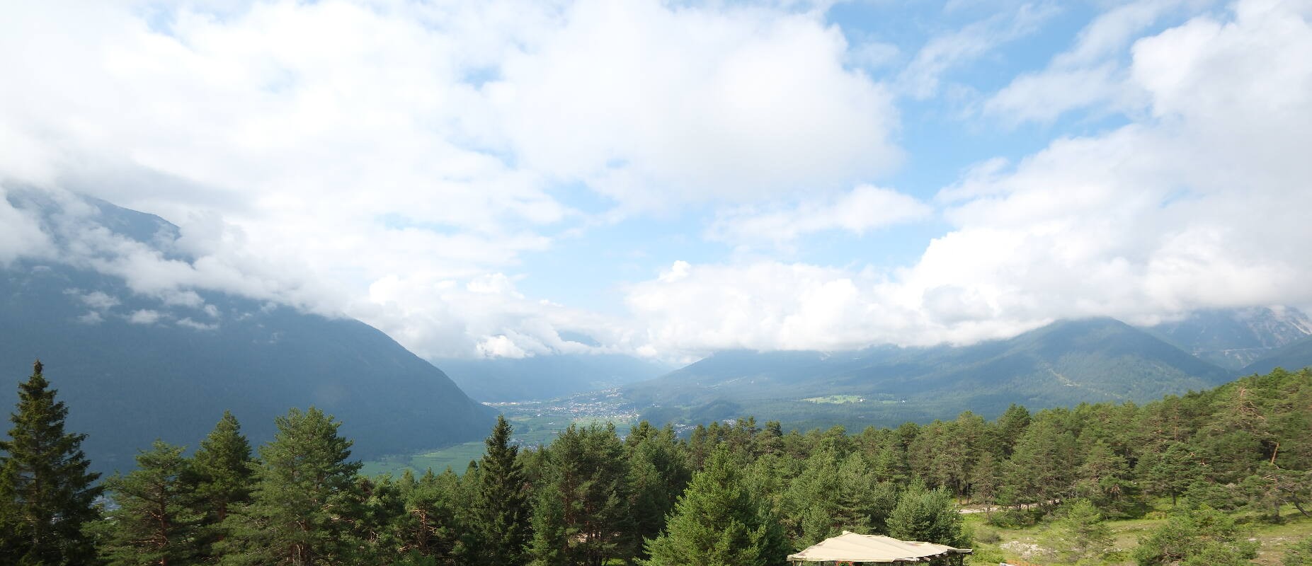 Archiv Foto Webcam Tarrenz - Blick vom Kappakreuz auf Imst