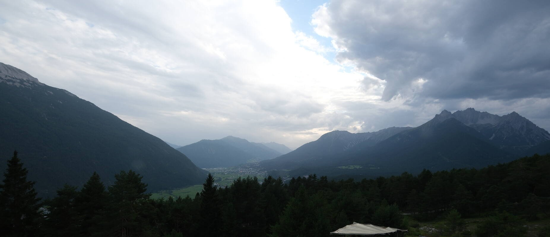 Archiv Foto Webcam Tarrenz - Blick vom Kappakreuz auf Imst