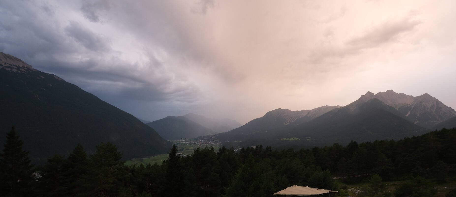 Archiv Foto Webcam Tarrenz - Blick vom Kappakreuz auf Imst