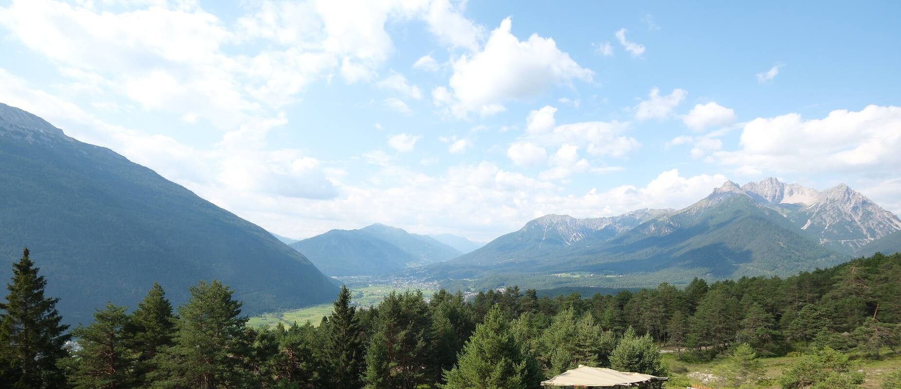 Archiv Foto Webcam Tarrenz - Blick vom Kappakreuz auf Imst