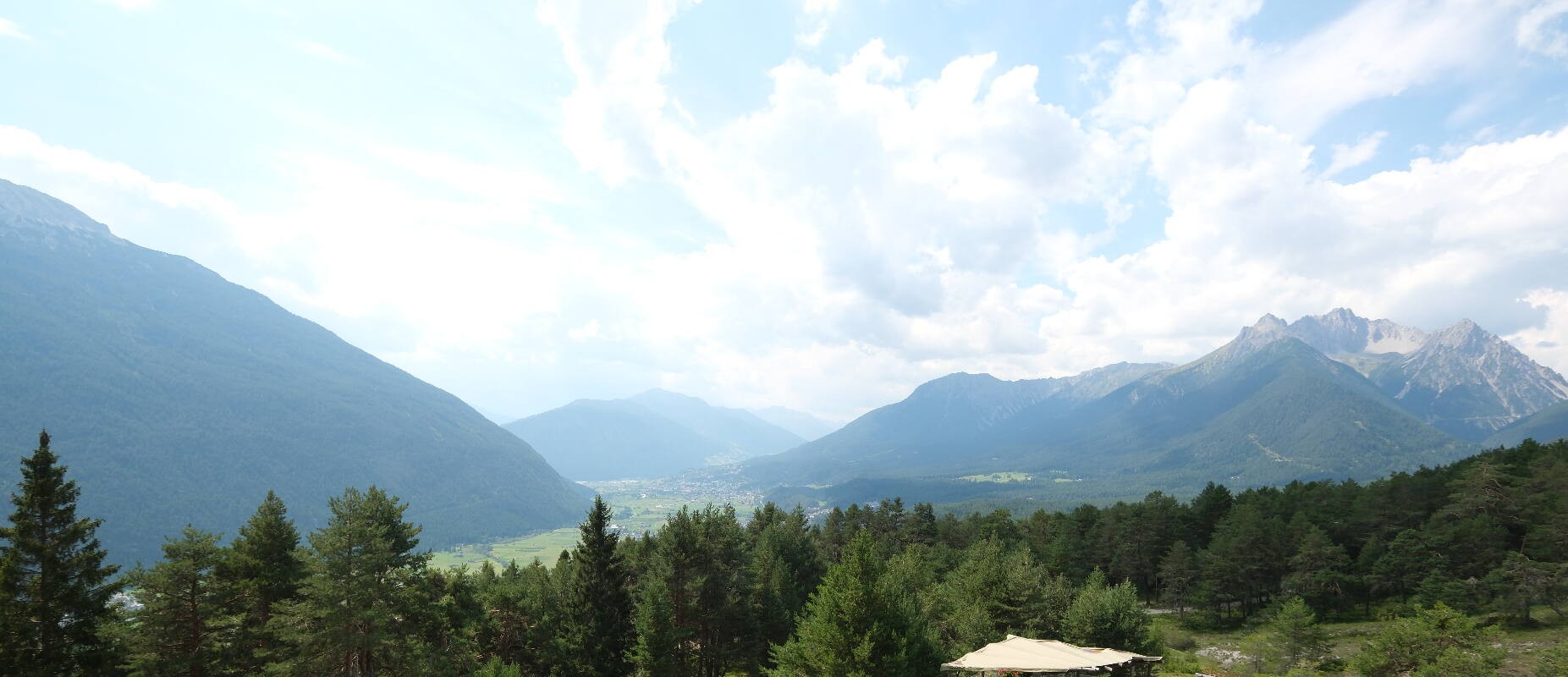 Archiv Foto Webcam Tarrenz - Blick vom Kappakreuz auf Imst