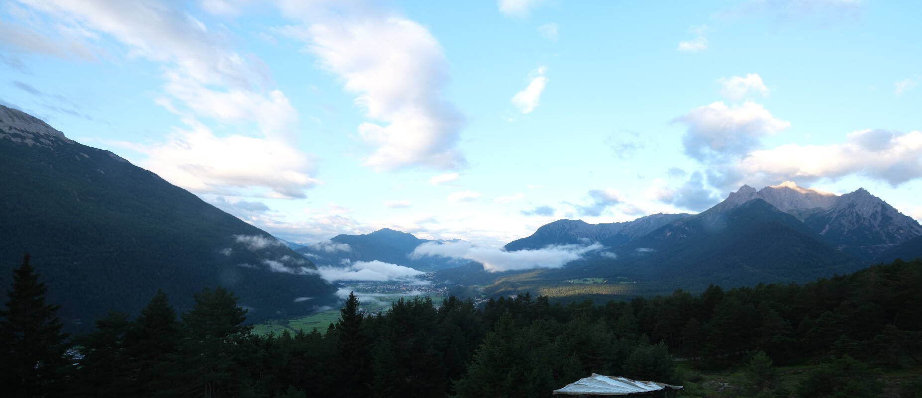 Archiv Foto Webcam Tarrenz - Blick vom Kappakreuz auf Imst