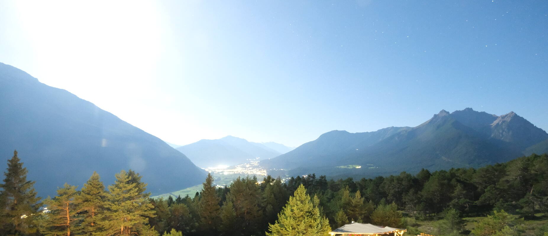 Archiv Foto Webcam Tarrenz - Blick vom Kappakreuz auf Imst