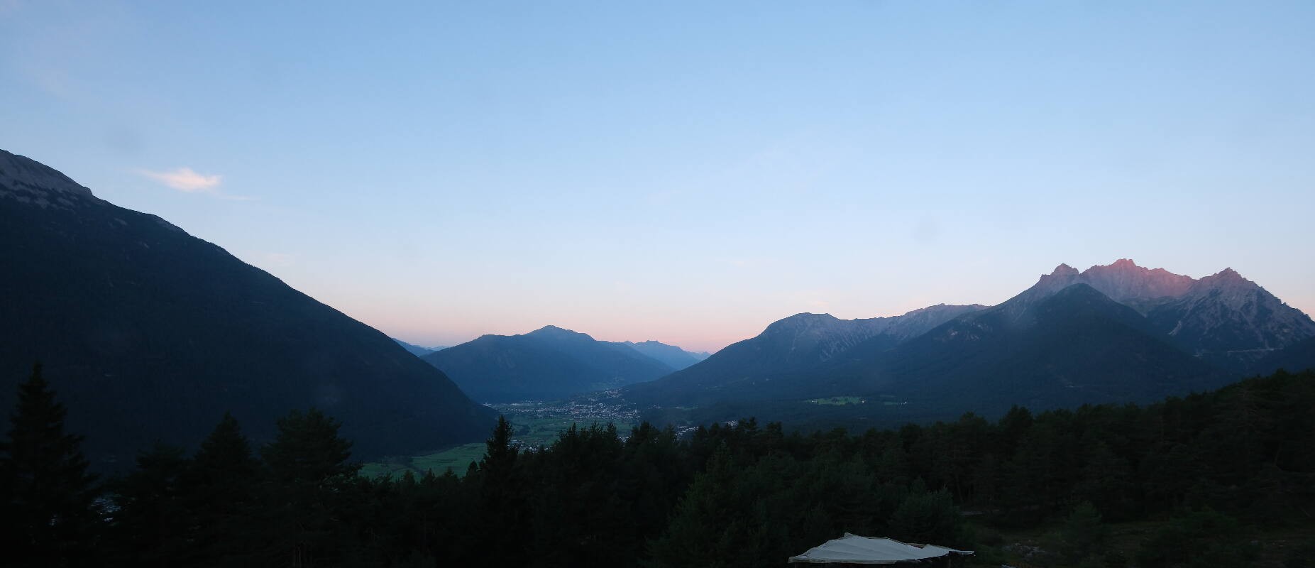 Archiv Foto Webcam Tarrenz - Blick vom Kappakreuz auf Imst
