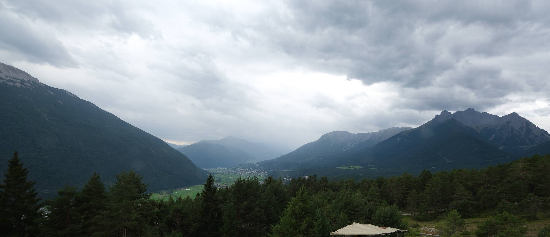 Archiv Foto Webcam Tarrenz - Blick vom Kappakreuz auf Imst