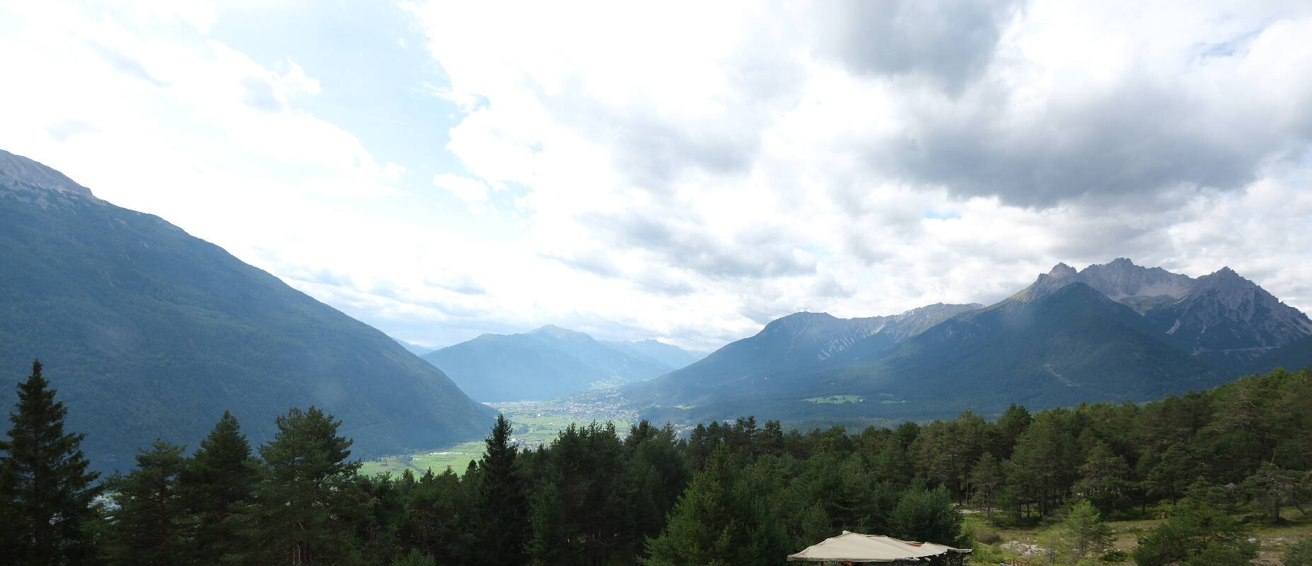 Archiv Foto Webcam Tarrenz - Blick vom Kappakreuz auf Imst
