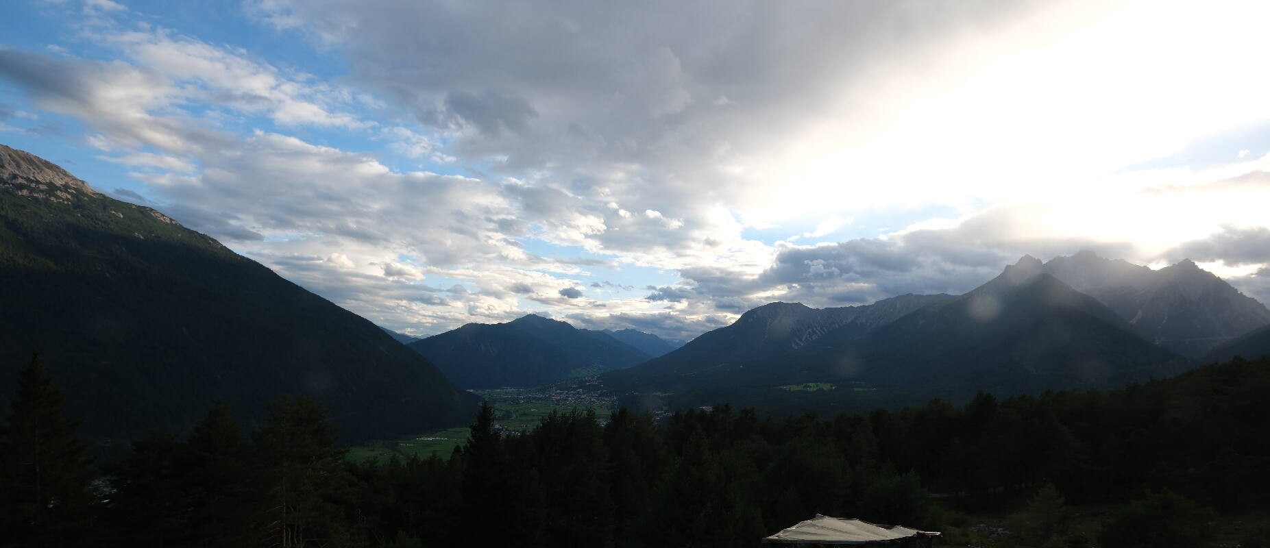 Archiv Foto Webcam Tarrenz - Blick vom Kappakreuz auf Imst