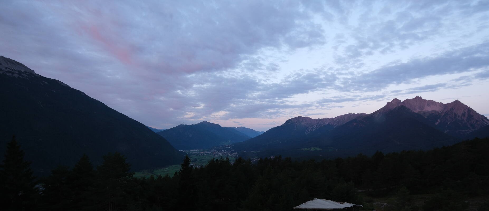 Archiv Foto Webcam Tarrenz - Blick vom Kappakreuz auf Imst