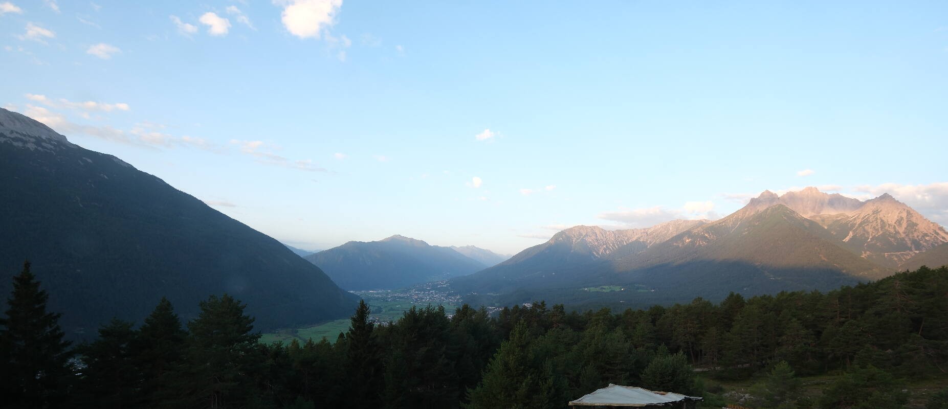 Archiv Foto Webcam Tarrenz - Blick vom Kappakreuz auf Imst