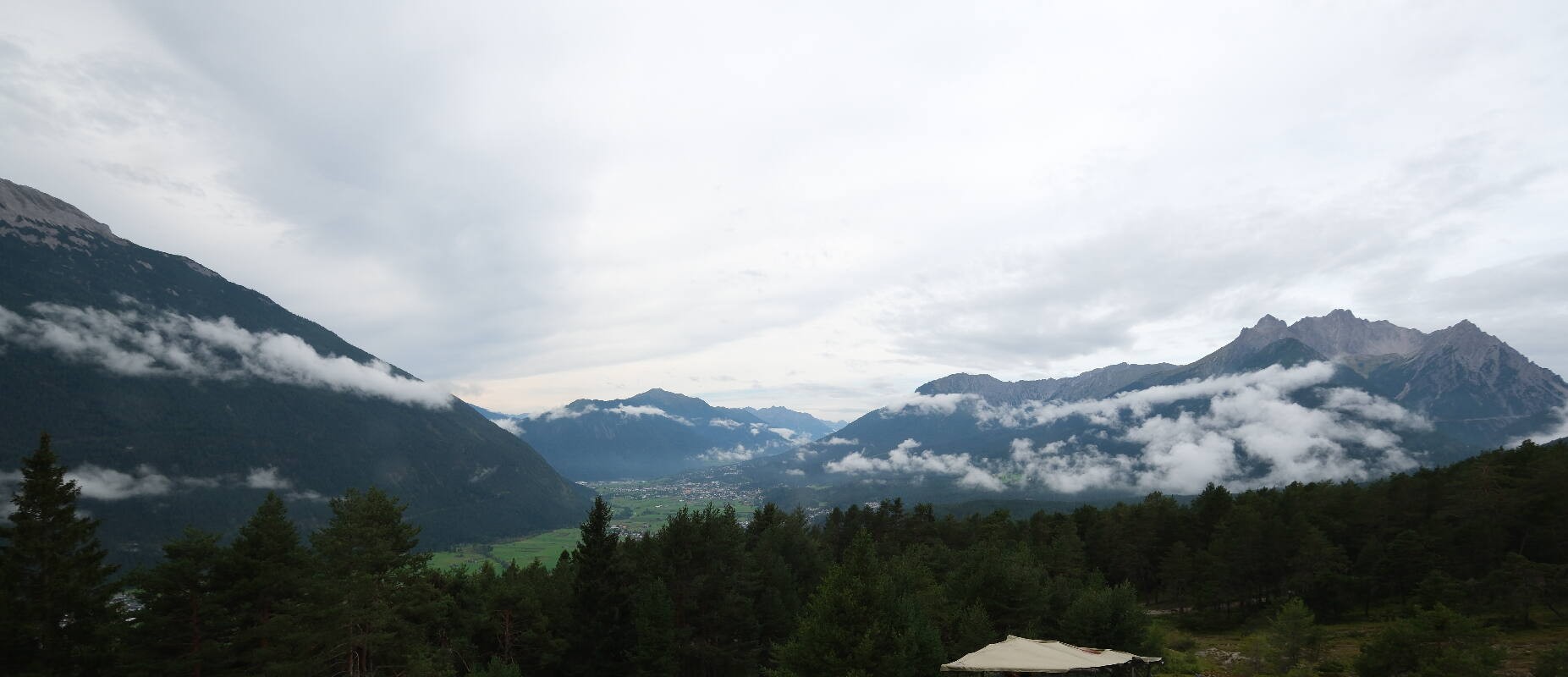 Archiv Foto Webcam Tarrenz - Blick vom Kappakreuz auf Imst