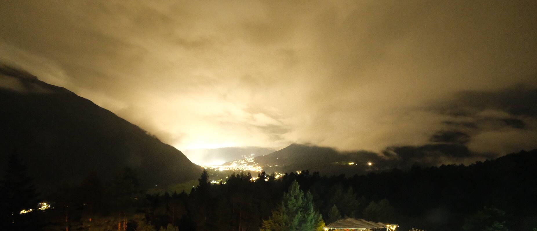 Archiv Foto Webcam Tarrenz - Blick vom Kappakreuz auf Imst