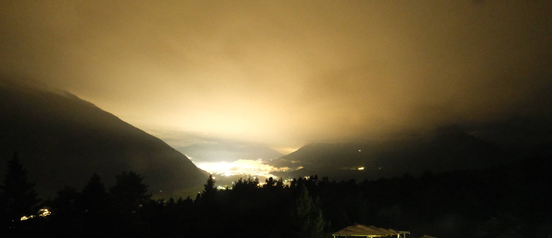 Archiv Foto Webcam Tarrenz - Blick vom Kappakreuz auf Imst