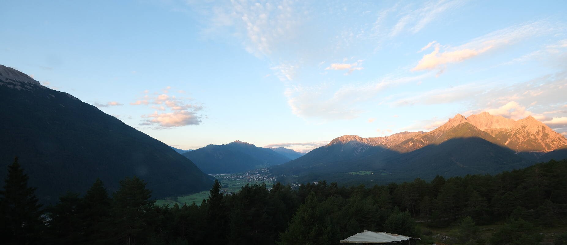Archiv Foto Webcam Tarrenz - Blick vom Kappakreuz auf Imst