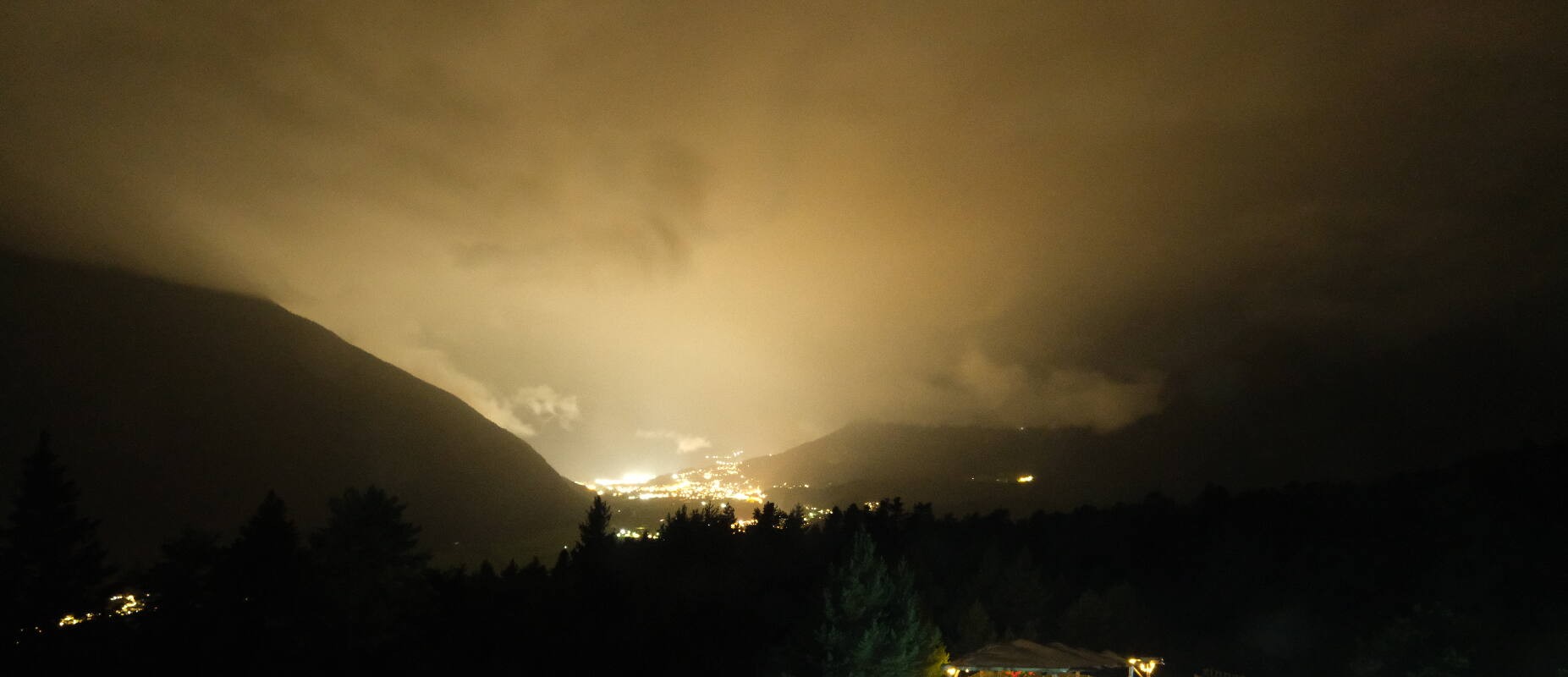 Archiv Foto Webcam Tarrenz - Blick vom Kappakreuz auf Imst