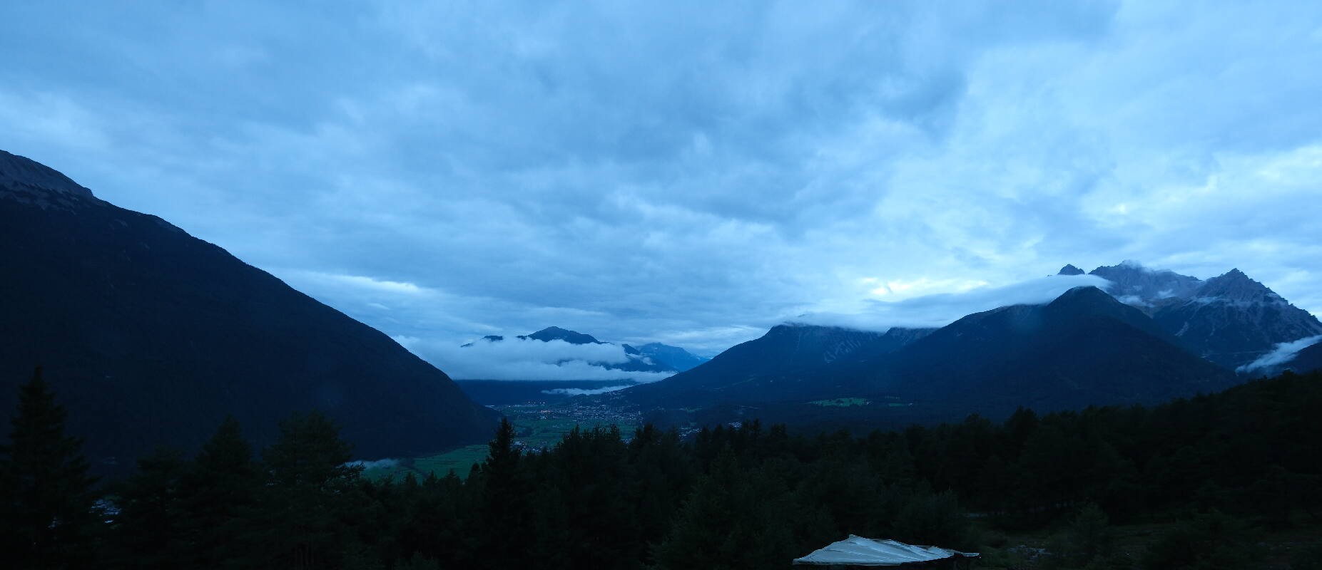 Archiv Foto Webcam Tarrenz - Blick vom Kappakreuz auf Imst