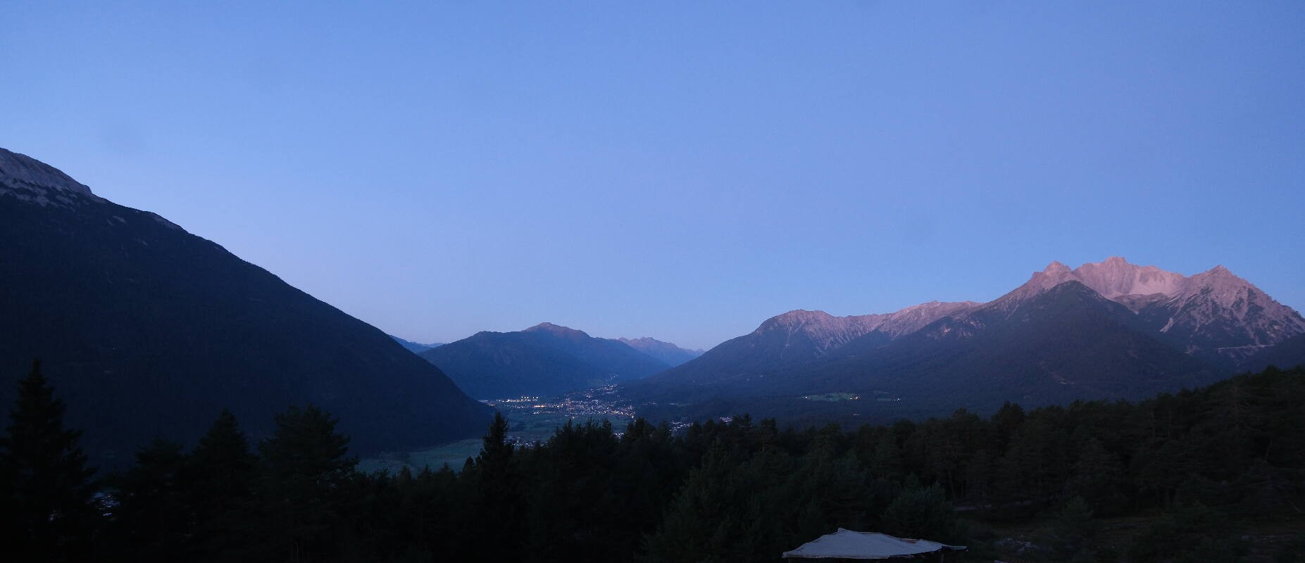 Archiv Foto Webcam Tarrenz - Blick vom Kappakreuz auf Imst