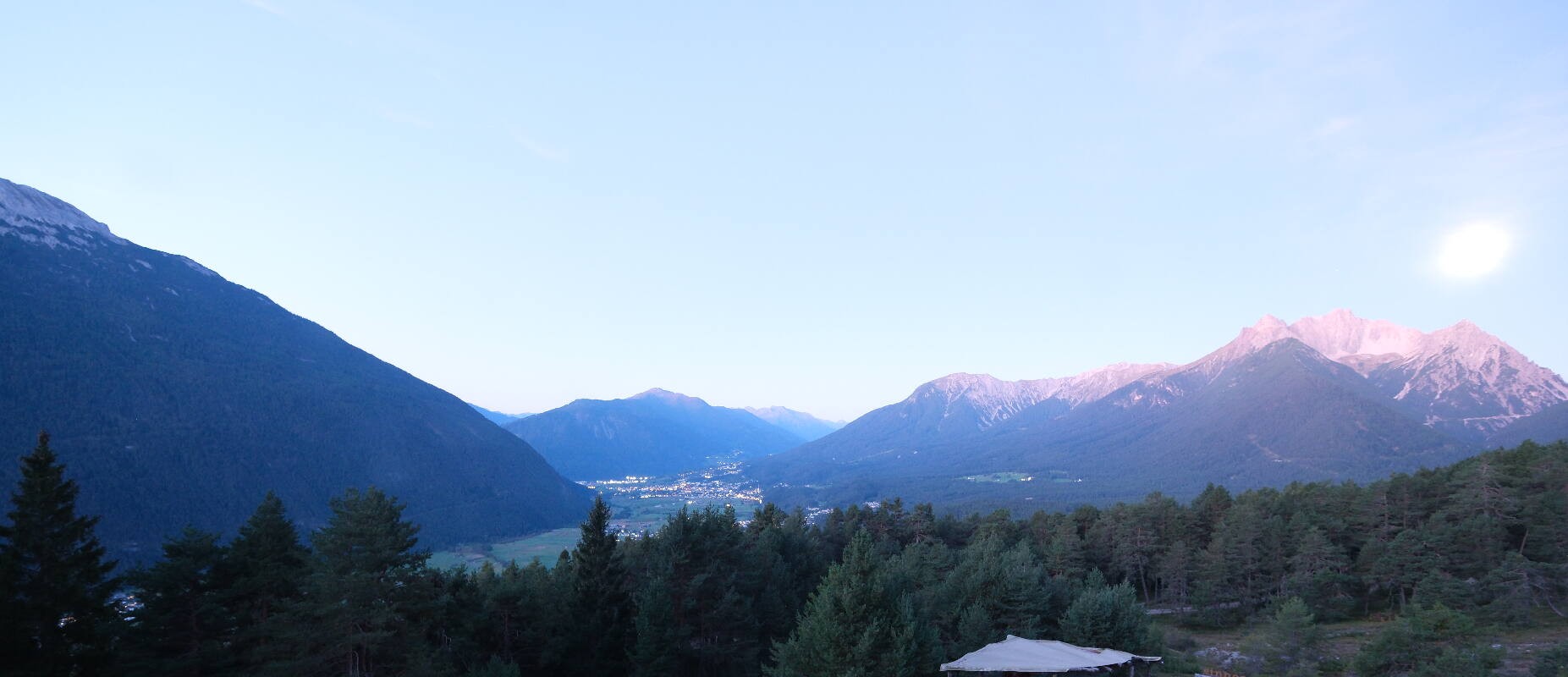 Archiv Foto Webcam Tarrenz - Blick vom Kappakreuz auf Imst