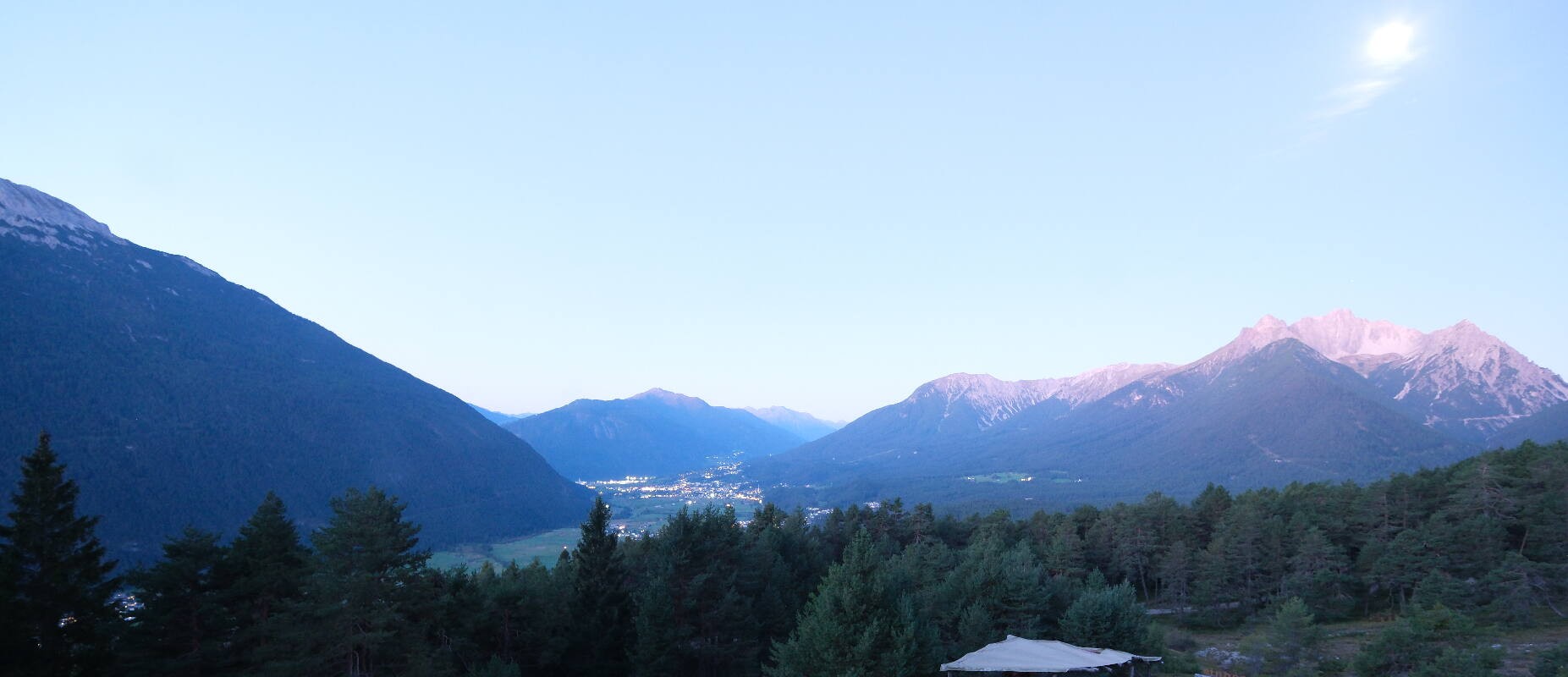 Archiv Foto Webcam Tarrenz - Blick vom Kappakreuz auf Imst