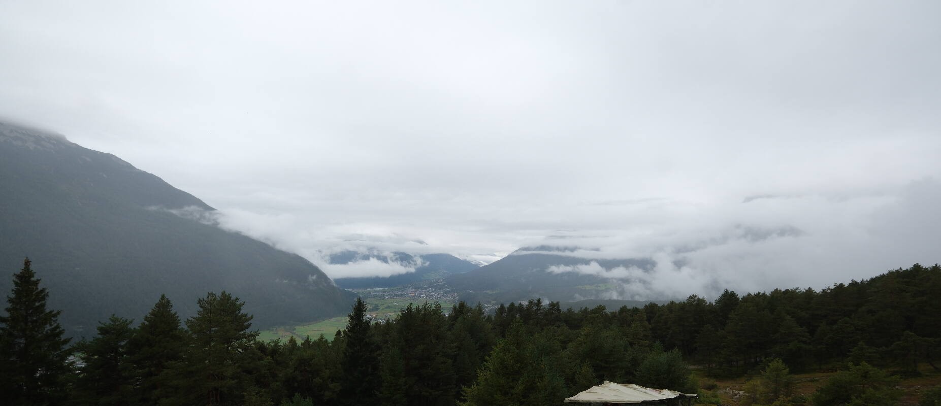 Archiv Foto Webcam Tarrenz - Blick vom Kappakreuz auf Imst