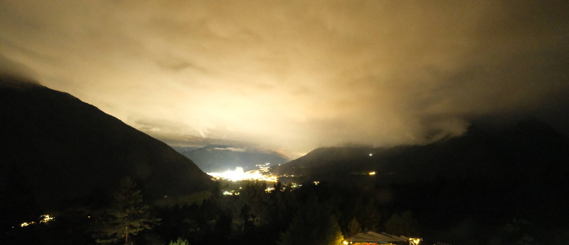 Archiv Foto Webcam Tarrenz - Blick vom Kappakreuz auf Imst