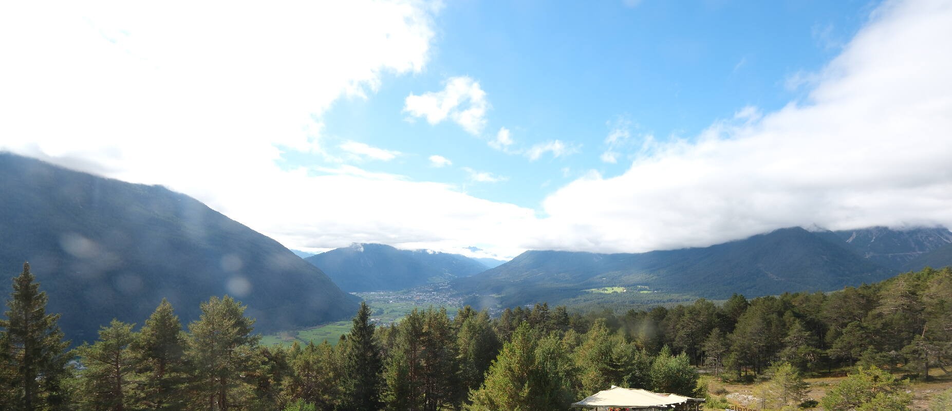 Archiv Foto Webcam Tarrenz - Blick vom Kappakreuz auf Imst