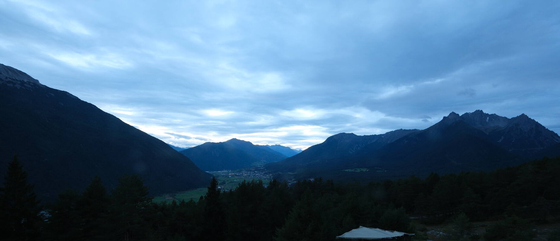 Archiv Foto Webcam Tarrenz - Blick vom Kappakreuz auf Imst