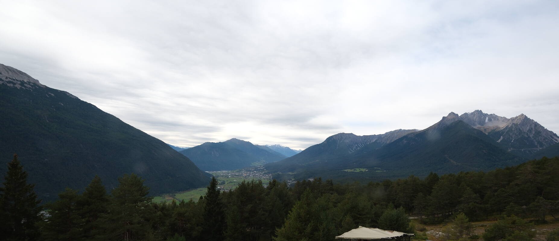 Archiv Foto Webcam Tarrenz - Blick vom Kappakreuz auf Imst
