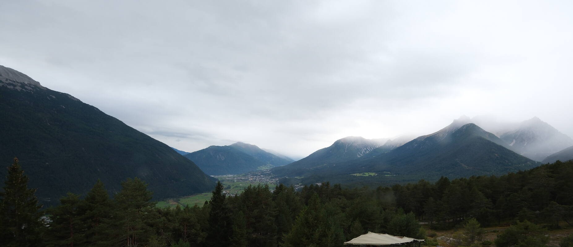 Archiv Foto Webcam Tarrenz - Blick vom Kappakreuz auf Imst