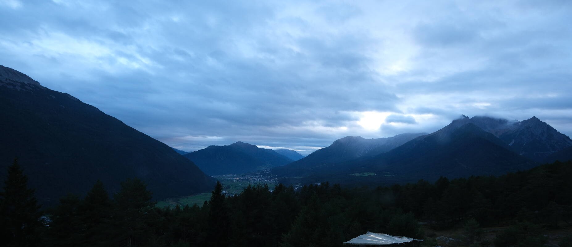 Archiv Foto Webcam Tarrenz - Blick vom Kappakreuz auf Imst