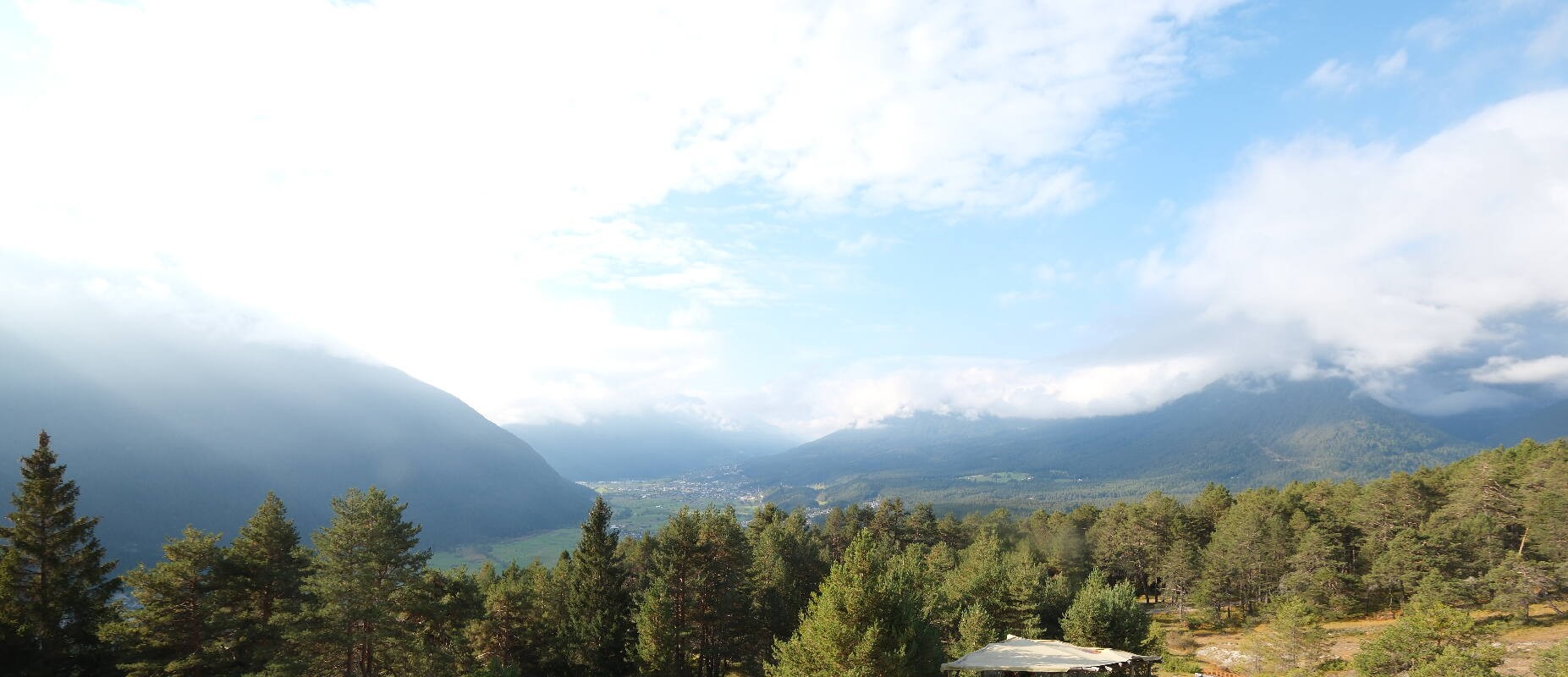 Archiv Foto Webcam Tarrenz - Blick vom Kappakreuz auf Imst
