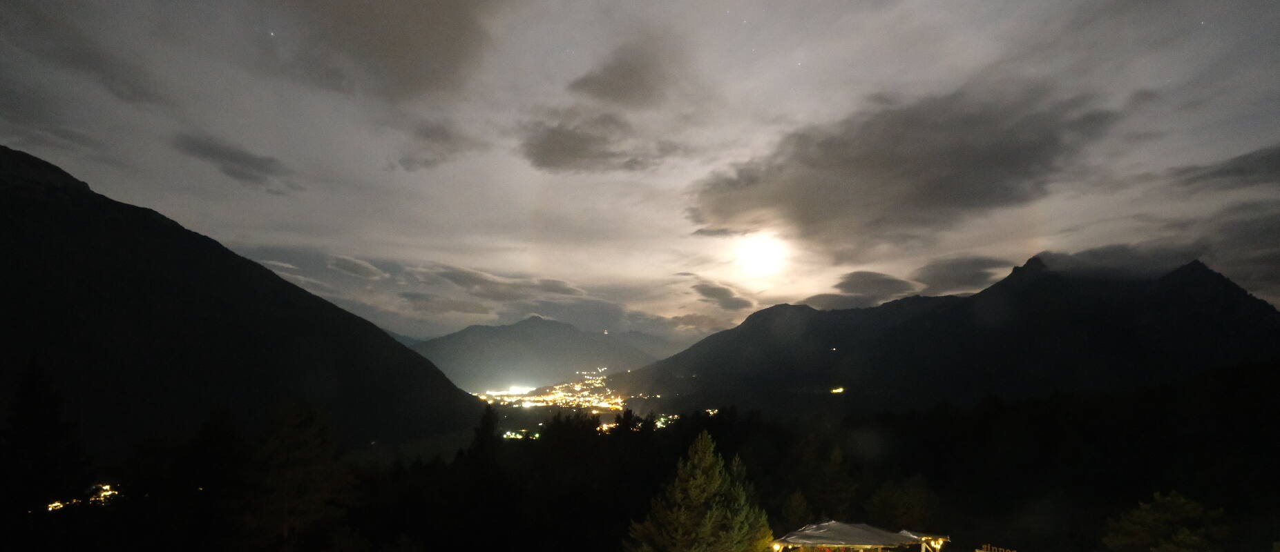 Archiv Foto Webcam Tarrenz - Blick vom Kappakreuz auf Imst