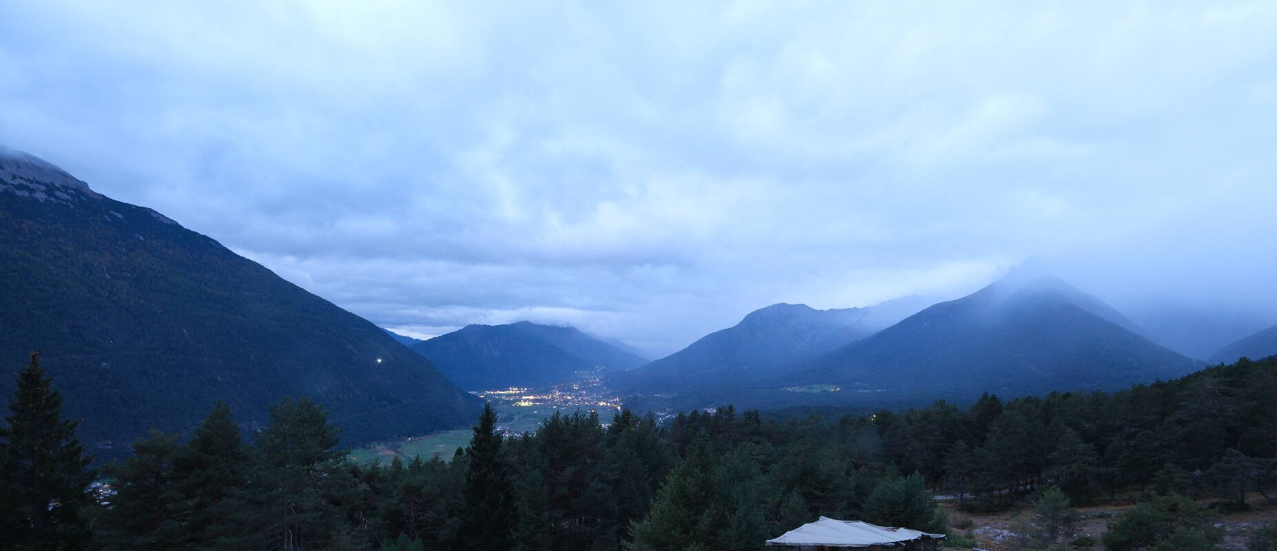Archiv Foto Webcam Tarrenz - Blick vom Kappakreuz auf Imst