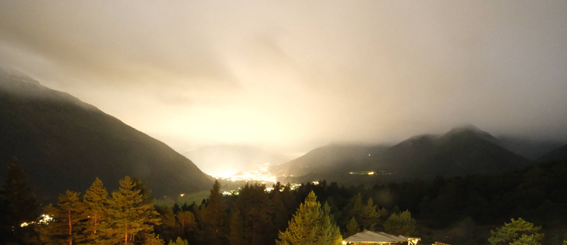 Archiv Foto Webcam Tarrenz - Blick vom Kappakreuz auf Imst