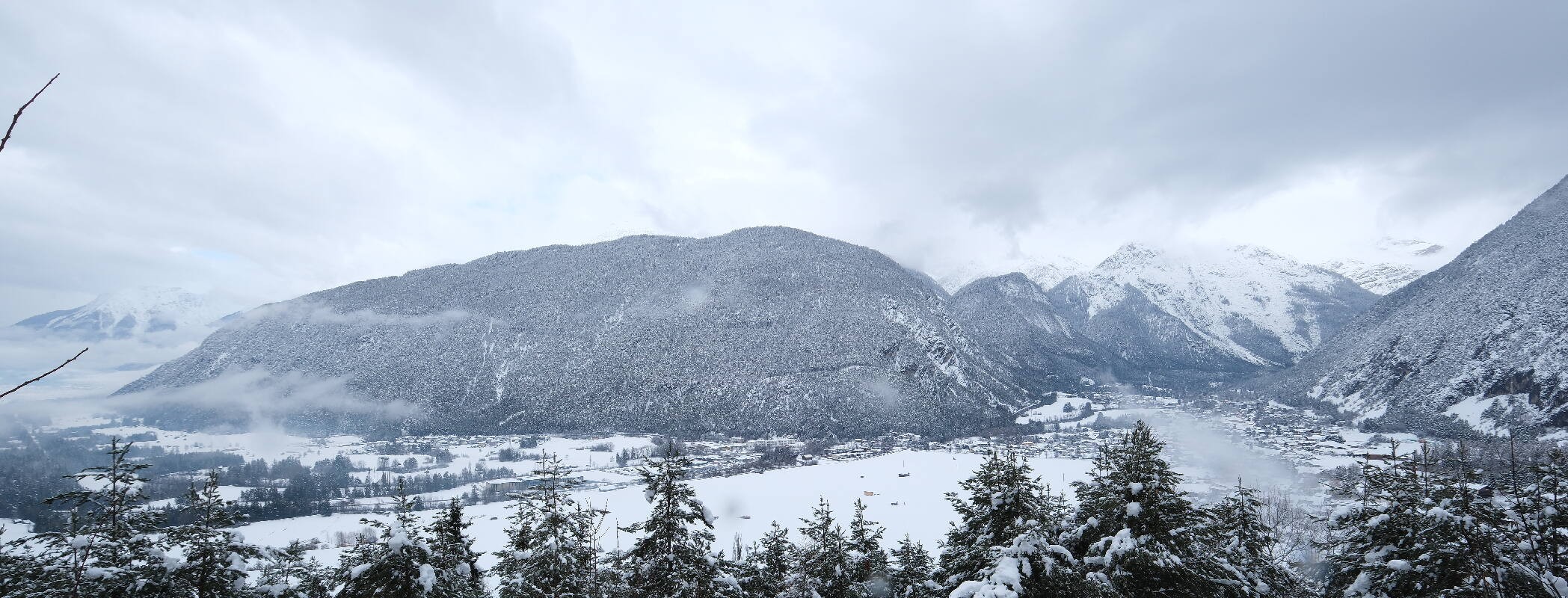 Archiv Foto Webcam Aussichtsplattform Nassereith