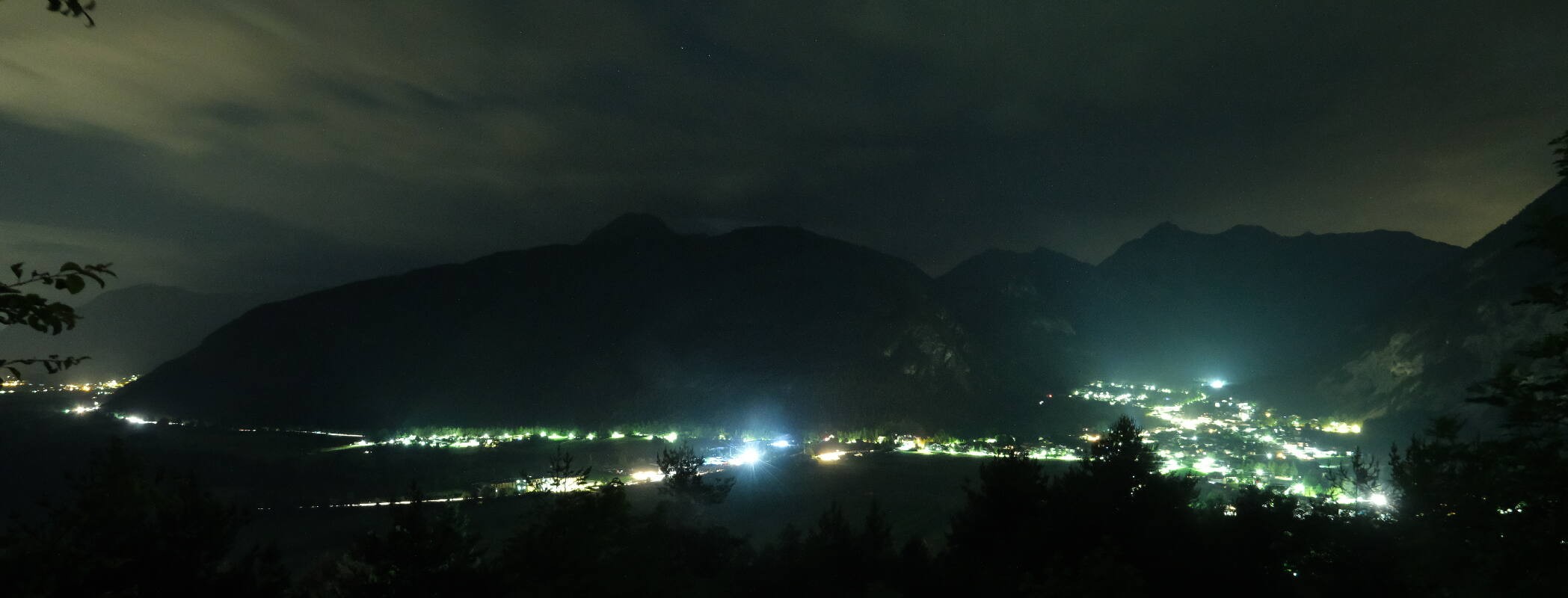Archived image Webcam Nassereith Viewing platform