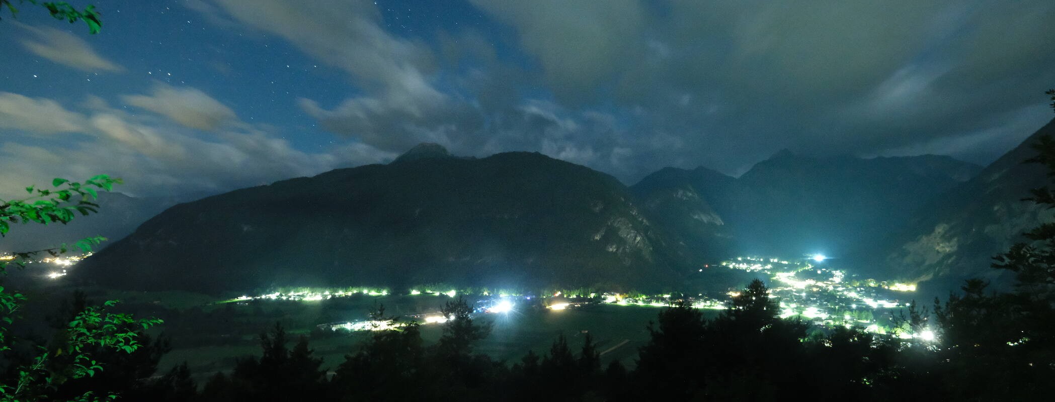 Archived image Webcam Nassereith Viewing platform