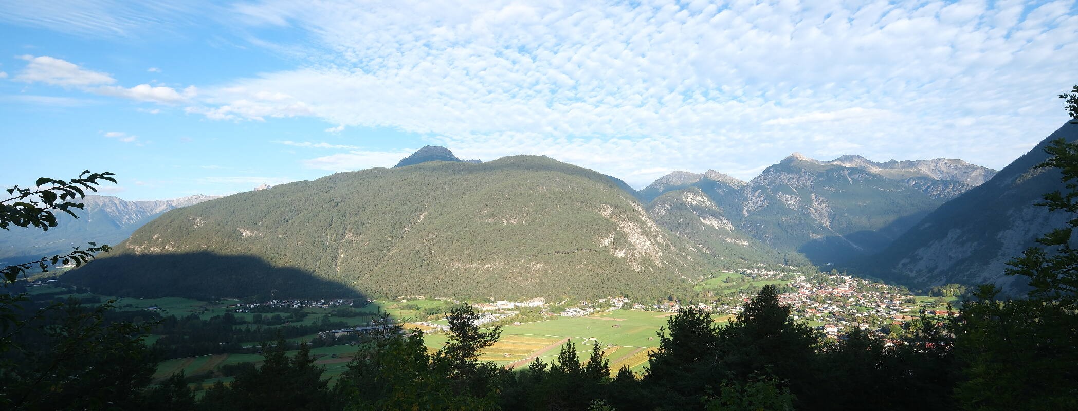 Archived image Webcam Nassereith Viewing platform