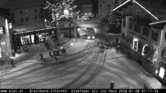 Archiv Foto Webcam Hauptplatz in St. Johann/Tirol