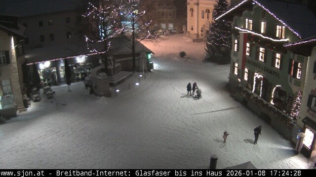 Archiv Foto Webcam Hauptplatz in St. Johann/Tirol