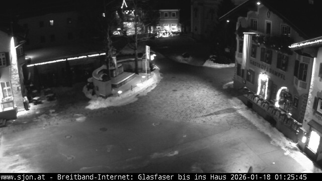 Archiv Foto Webcam Hauptplatz in St. Johann/Tirol