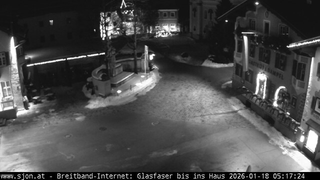 Archiv Foto Webcam Hauptplatz in St. Johann/Tirol